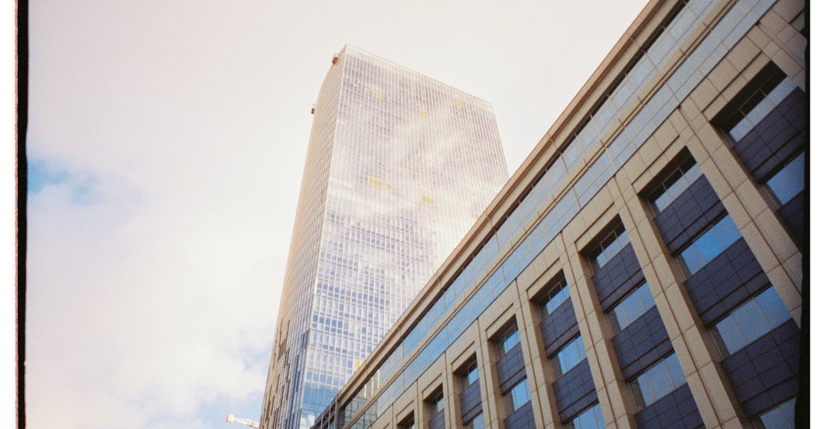 Liikekaappaus - Clair Obscur: Miten Uusi Peli-ilmiö Syntyi ja Kuka Sen Takana Oikeasti On